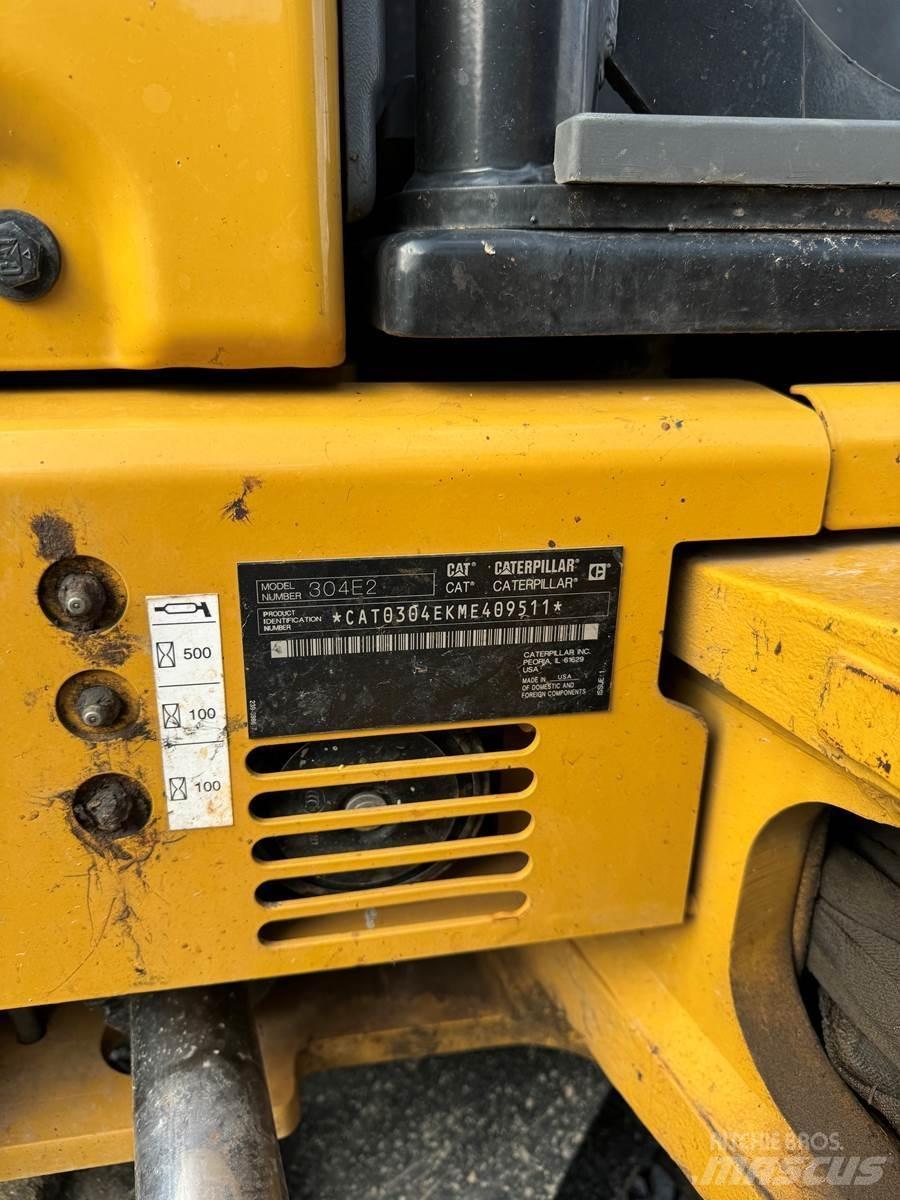 CAT 304E2 Mini kotrók < 7t