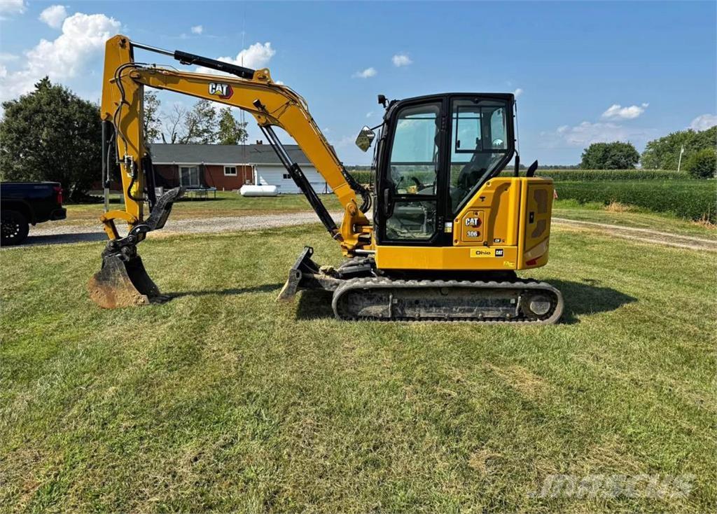 CAT 306 CR Lánctalpas kotrók