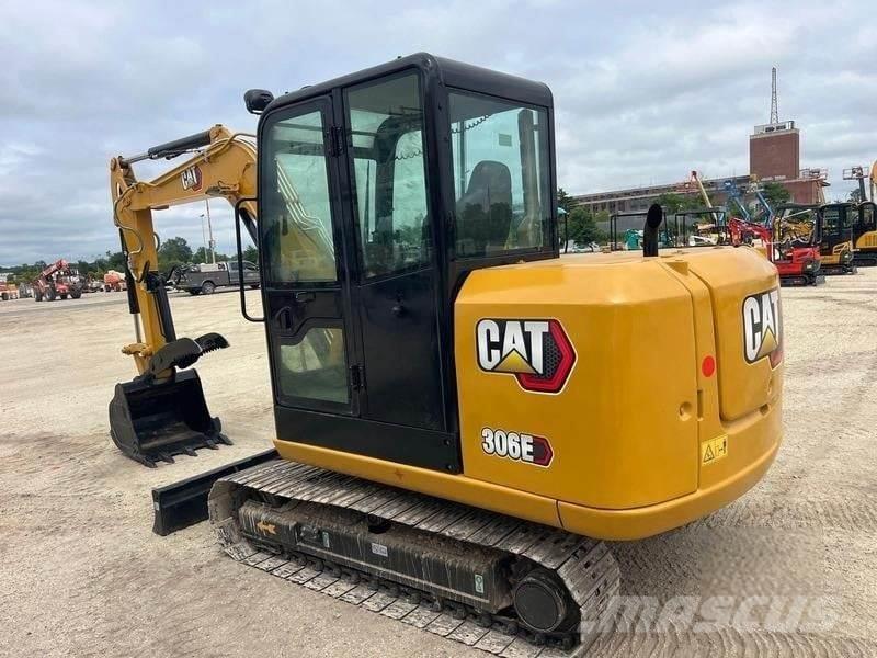 CAT 306E2 Mini kotrók < 7t