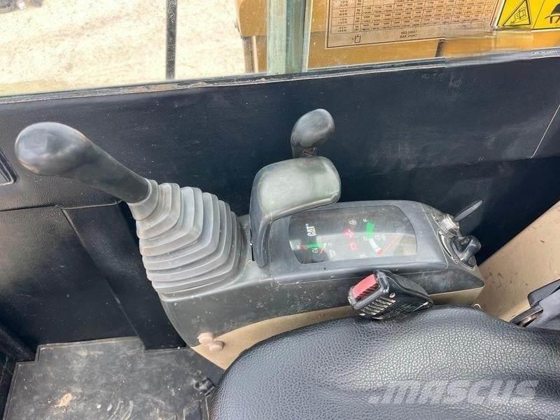 CAT 306E2 Mini kotrók < 7t