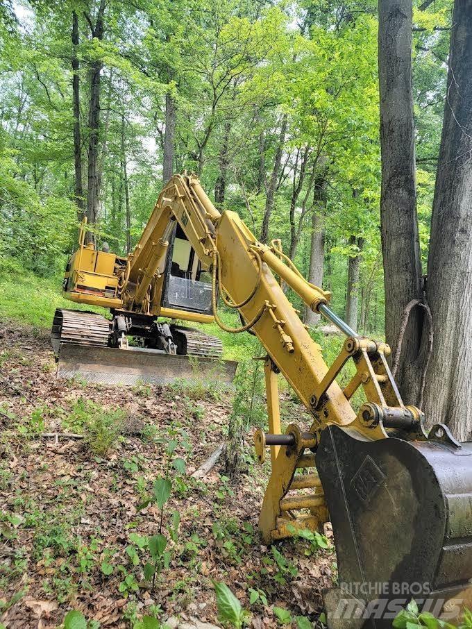 CAT 307 Lánctalpas kotrók
