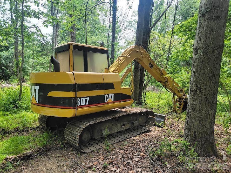 CAT 307 Lánctalpas kotrók