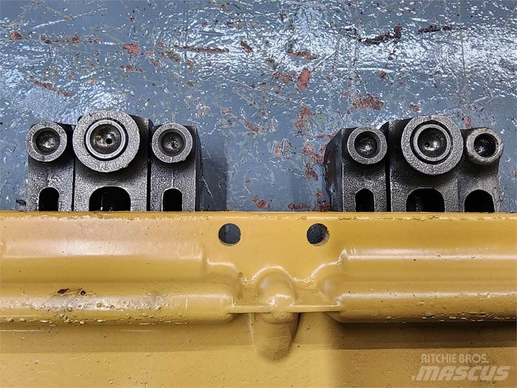 CAT 3116 Haszonjárművek - Egyéb