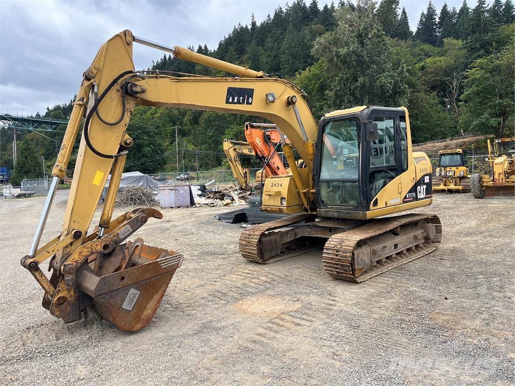 CAT 311C Lánctalpas kotrók