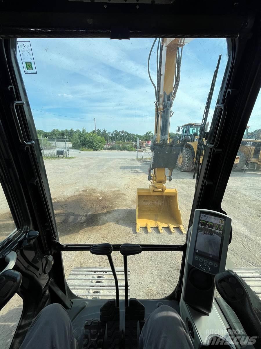 CAT 313FL Lánctalpas kotrók