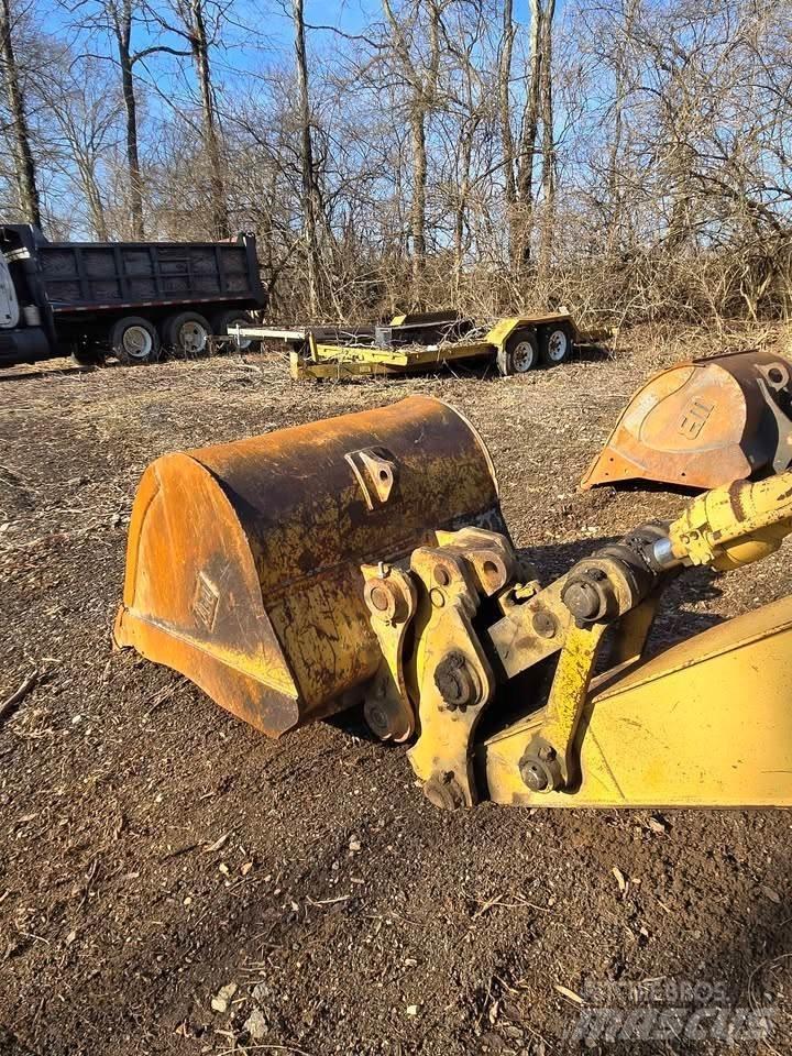 CAT 315CL Lánctalpas kotrók