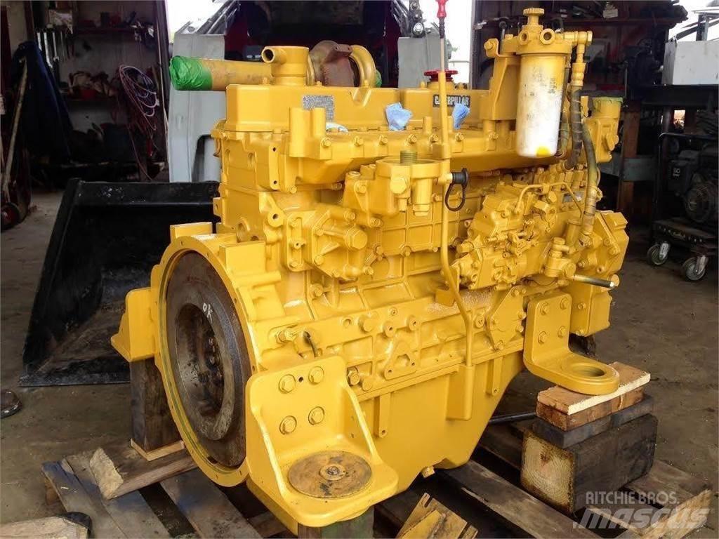 CAT 320 Motorok