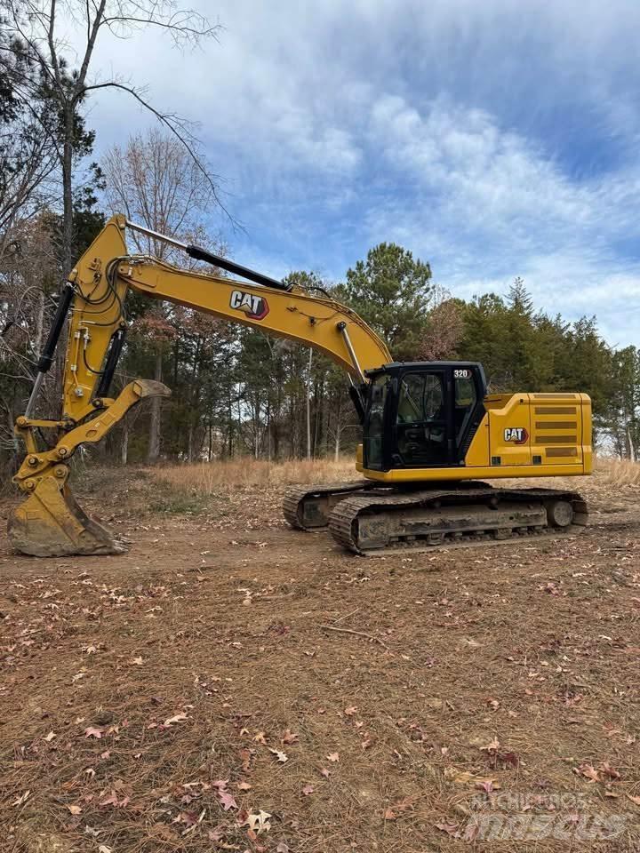 CAT 320 Lánctalpas kotrók