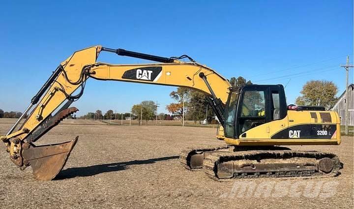 CAT 320DL Lánctalpas kotrók