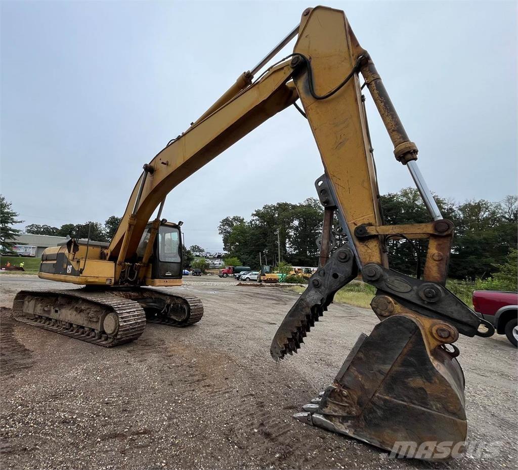 CAT 325 Lánctalpas kotrók