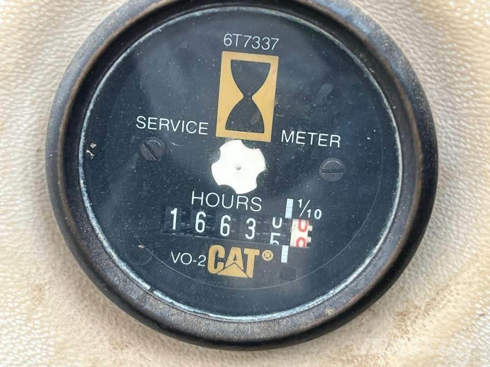 CAT 325BL Lánctalpas kotrók