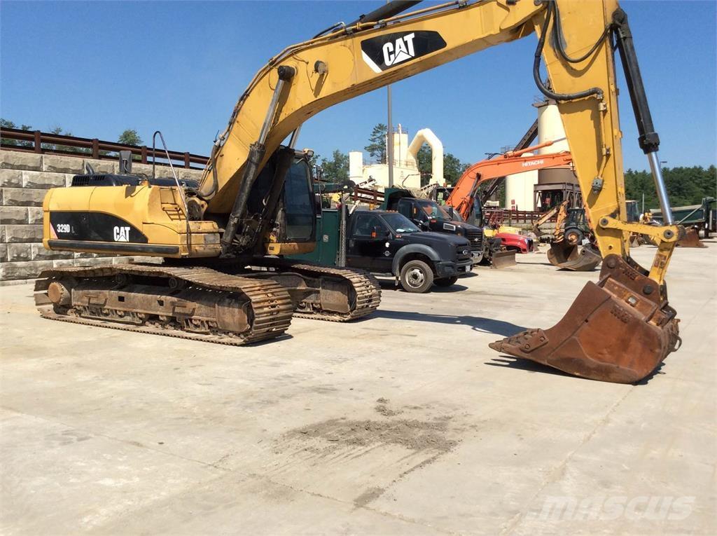 CAT 329DL Lánctalpas kotrók