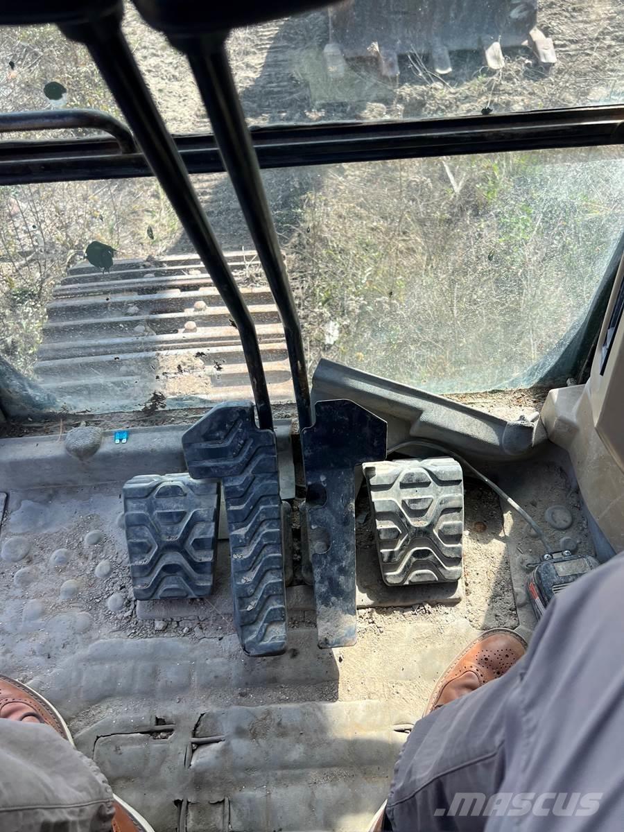 CAT 330CL Lánctalpas kotrók