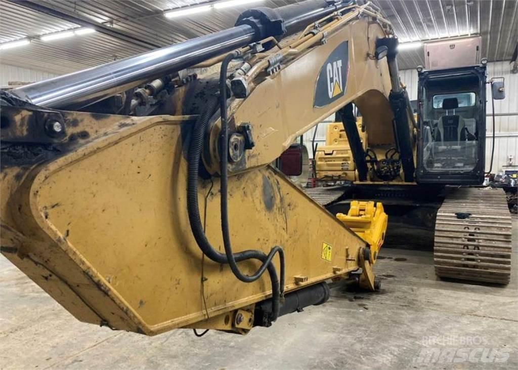 CAT 349 FL Lánctalpas kotrók