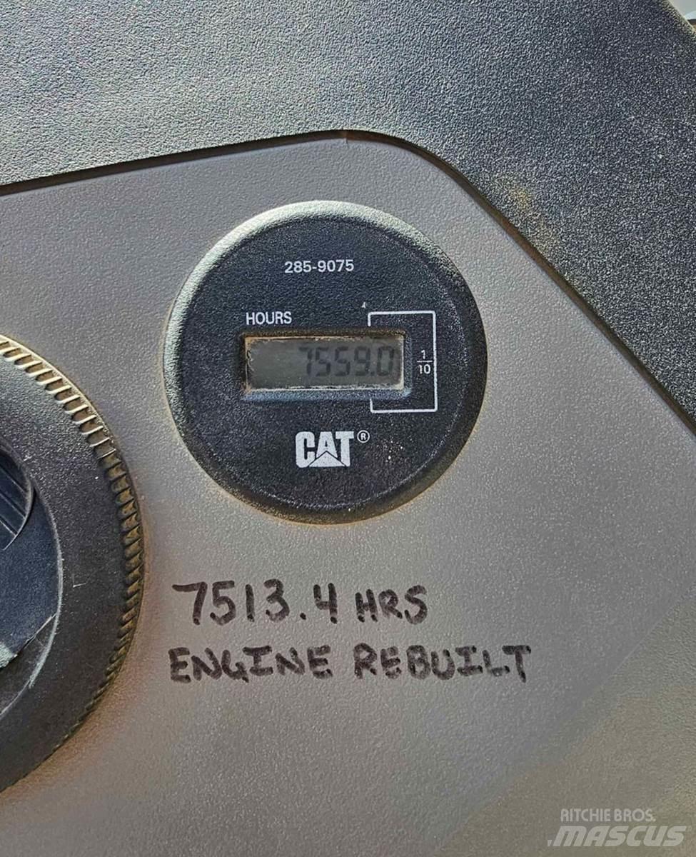 CAT 420E Kotrórakodók