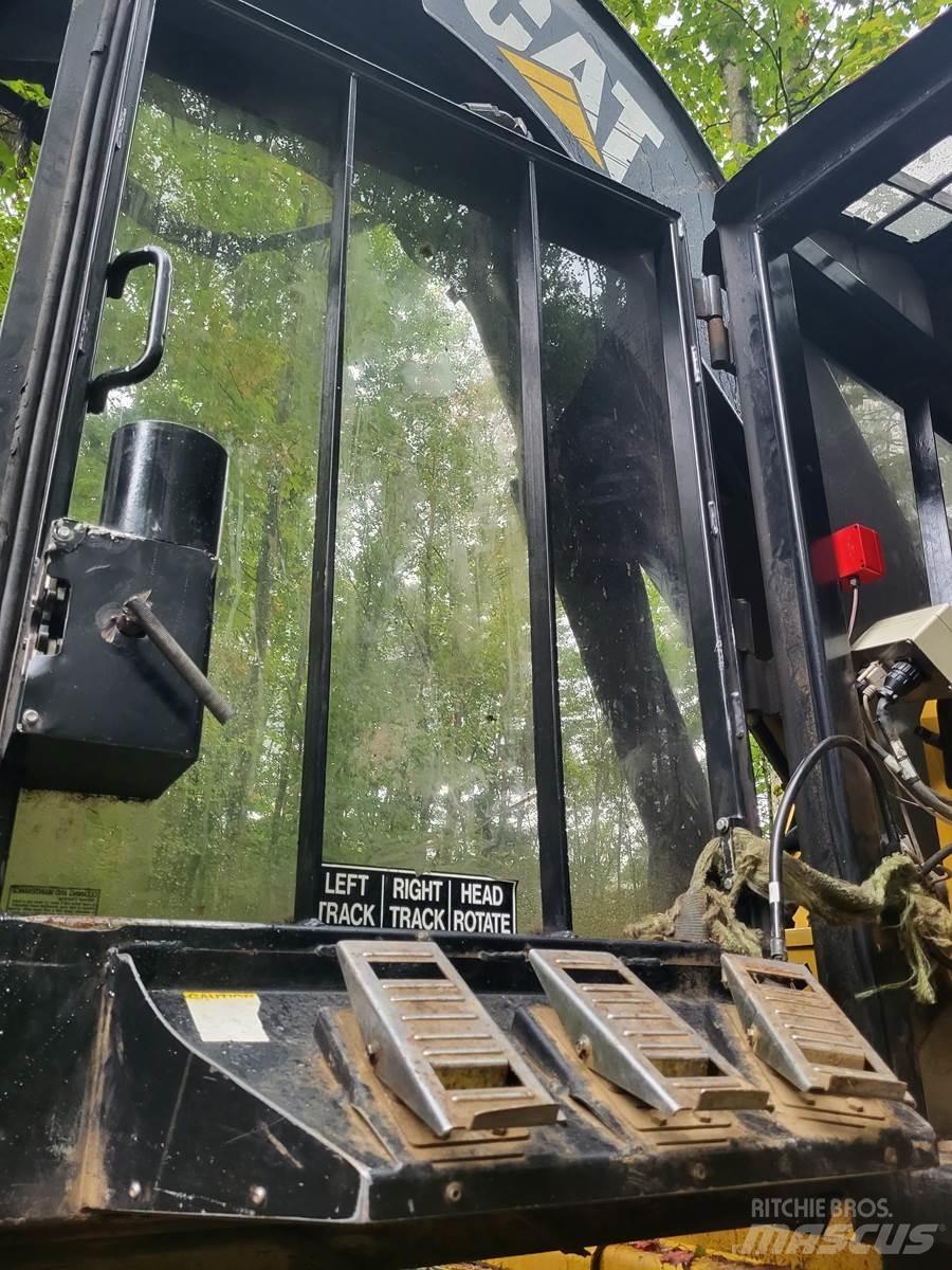 CAT 501HD Daruk és rakodók