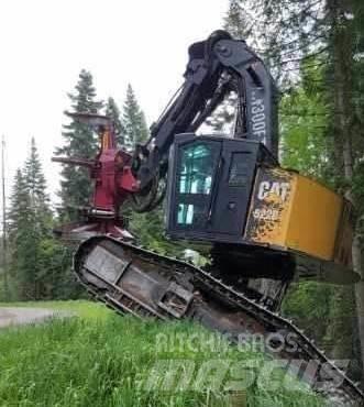 CAT 522B Döntő-rakásolók