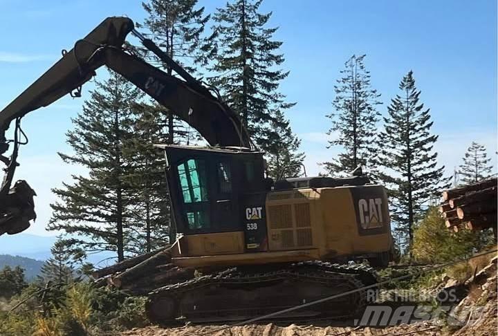 CAT 538 Daruk és rakodók