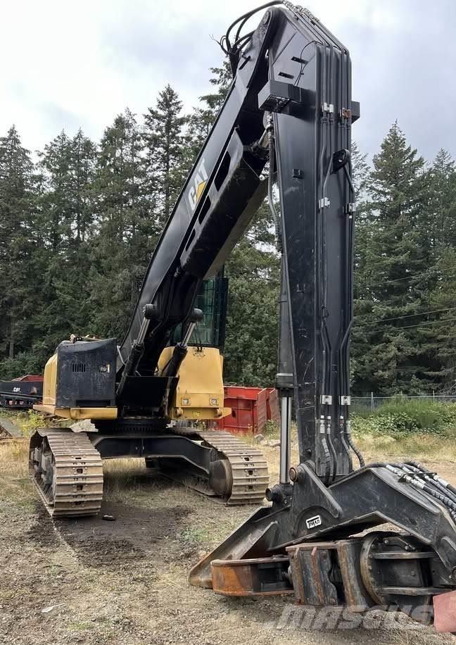 CAT 568 LL Átrakógépek