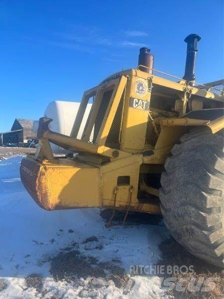 CAT 627B Földnyesők (szkréperek)