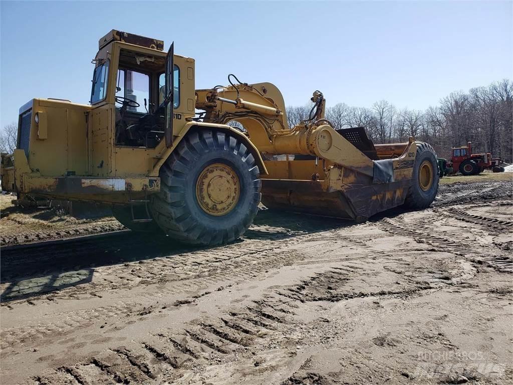 CAT 631D Földnyesők (szkréperek)
