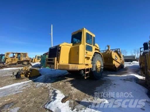 CAT 631G Földnyesők (szkréperek)