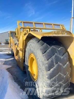 CAT 631G Földnyesők (szkréperek)