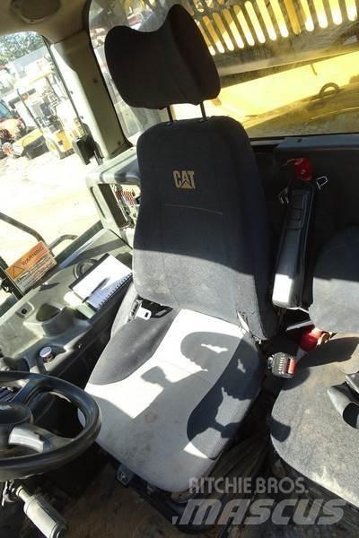 CAT 730 Csuklósdömperek