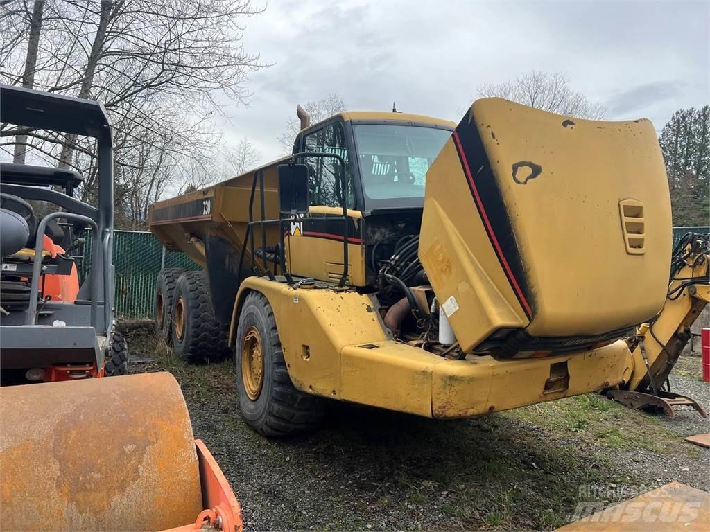 CAT 730 Csuklósdömperek