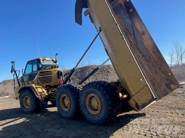 CAT 730 Csuklósdömperek