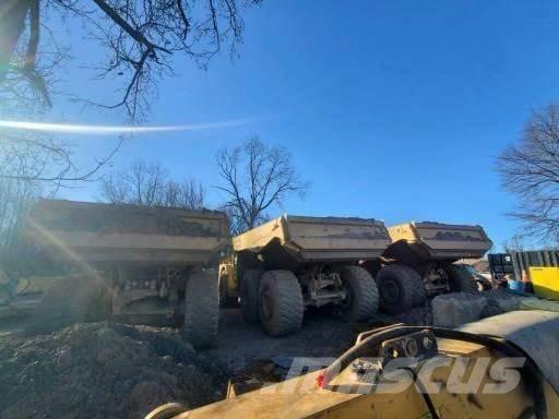 CAT 740GC Csuklósdömperek