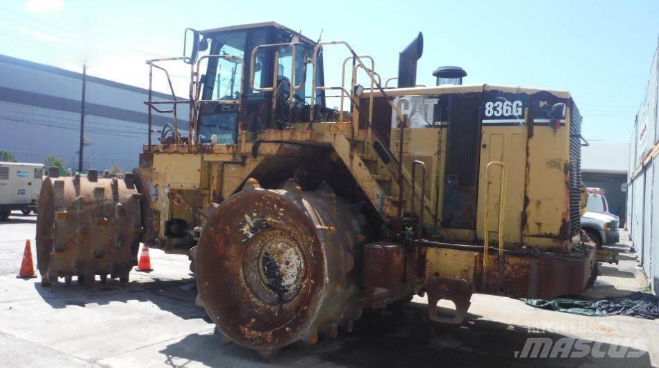 CAT 836G Hulladéktömörítők