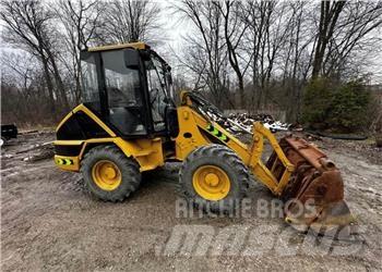 CAT 906 Gumikerekes homlokrakodók