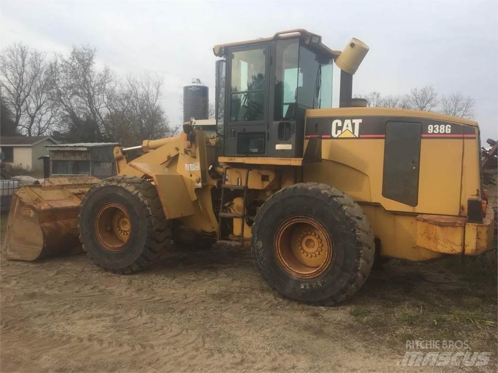 CAT 938G Gumikerekes homlokrakodók