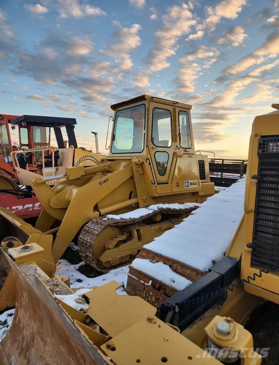 CAT 943 Lánctalpas homlokrakodók