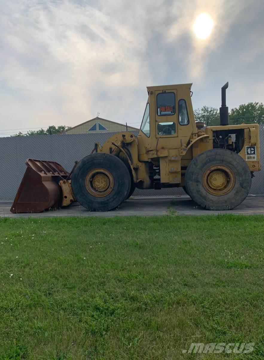 CAT 950 Gumikerekes homlokrakodók