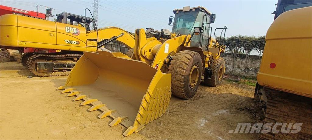 CAT 950GC Gumikerekes homlokrakodók