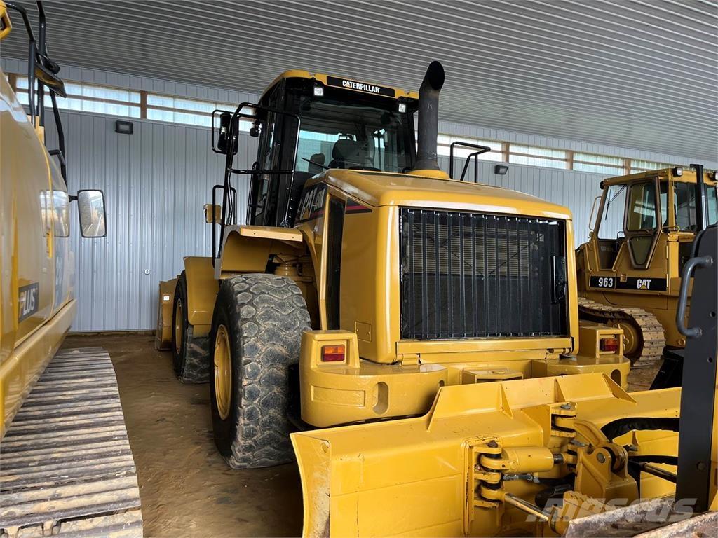 CAT 950H Gumikerekes homlokrakodók