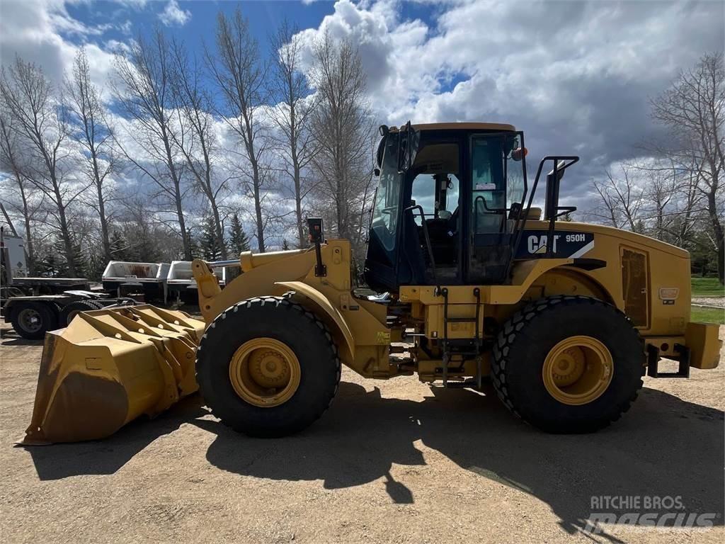 CAT 950H Gumikerekes homlokrakodók