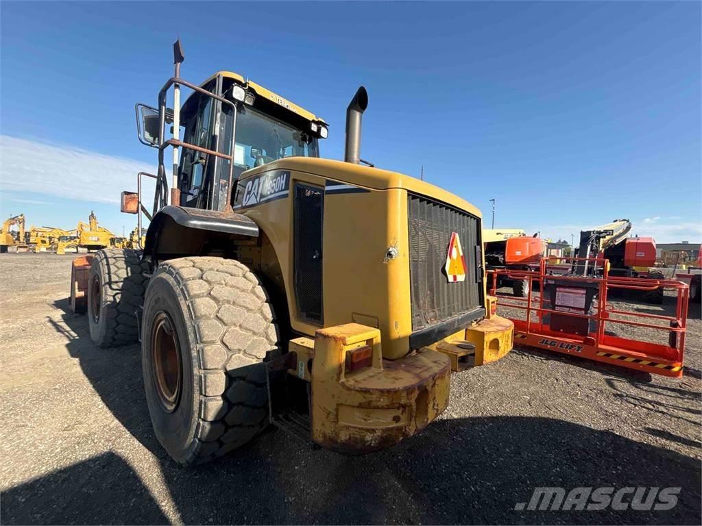 CAT 950H Gumikerekes homlokrakodók