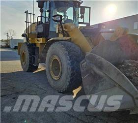 CAT 950K Gumikerekes homlokrakodók