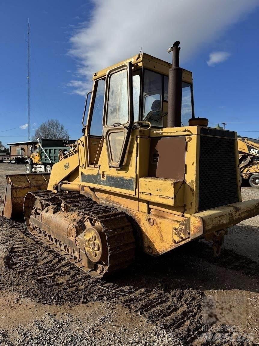CAT 963 Lánctalpas homlokrakodók