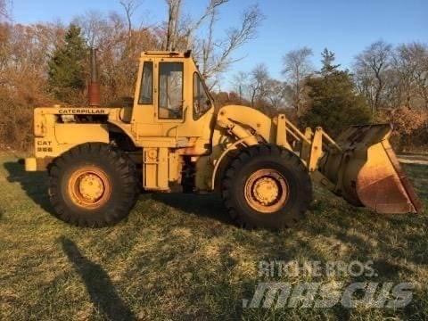 CAT 966 Gumikerekes homlokrakodók