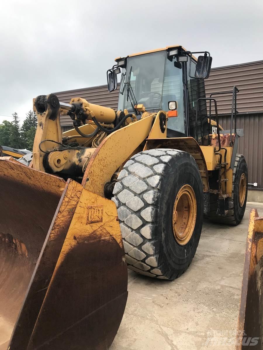 CAT 966G Gumikerekes homlokrakodók