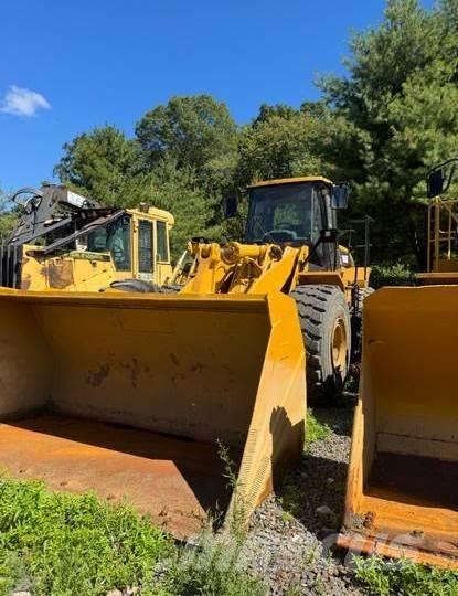 CAT 966H Gumikerekes homlokrakodók