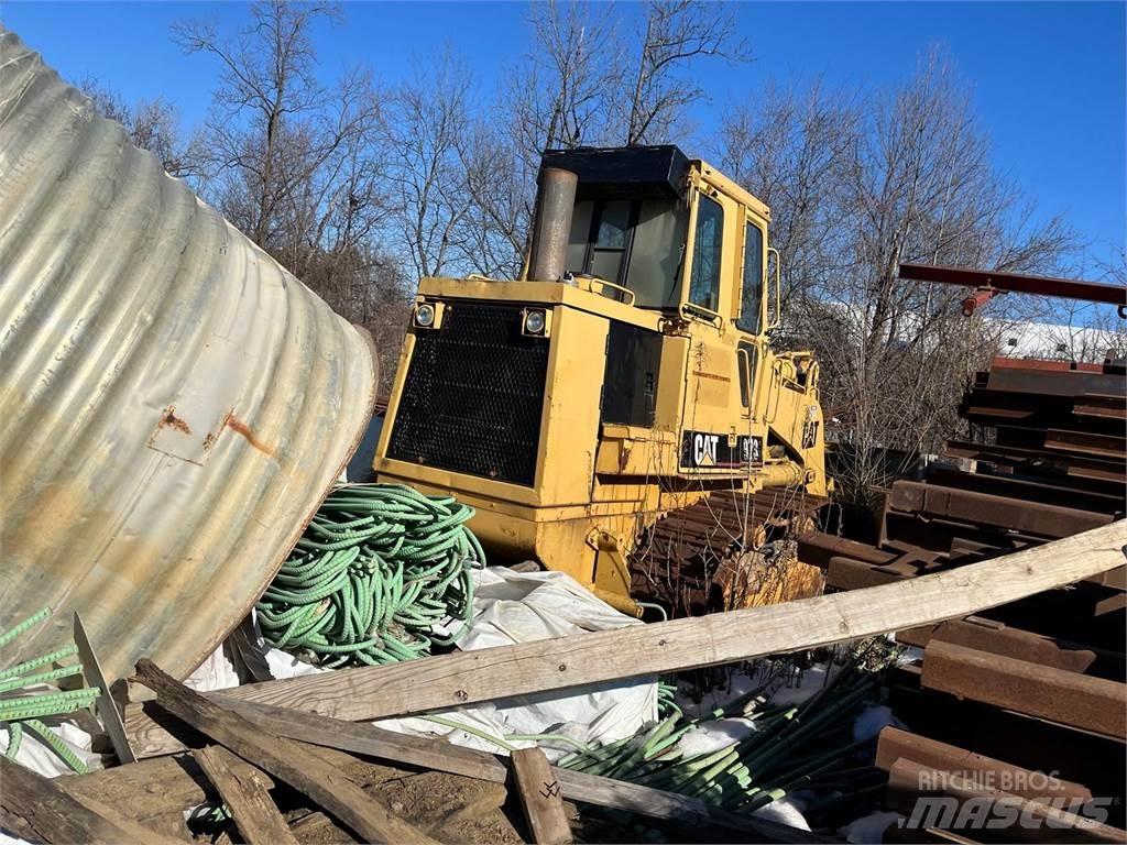 CAT 973 Lánctalpas homlokrakodók