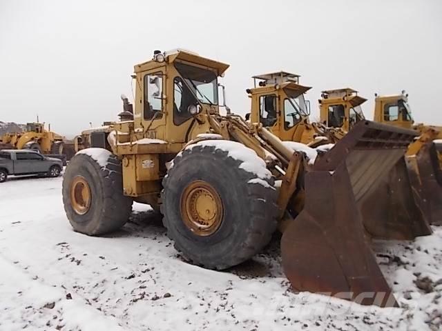 CAT 980B Gumikerekes homlokrakodók