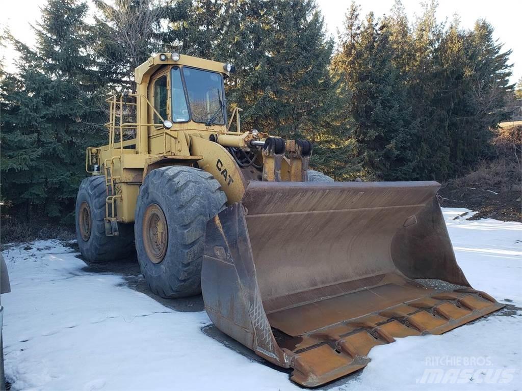CAT 980C Gumikerekes homlokrakodók