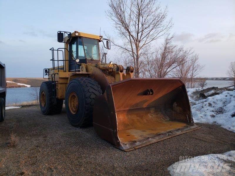 CAT 980C Gumikerekes homlokrakodók
