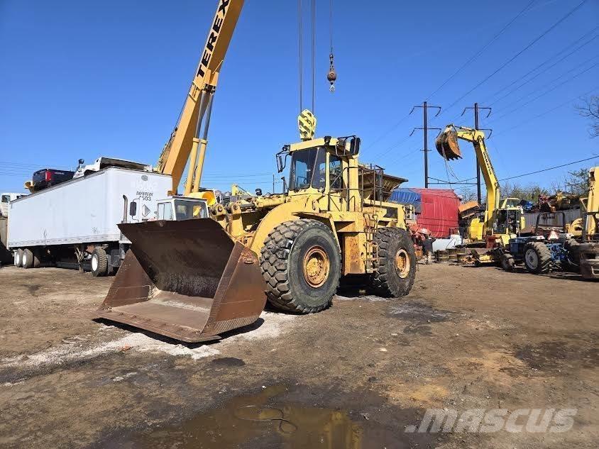 CAT 980C Gumikerekes homlokrakodók